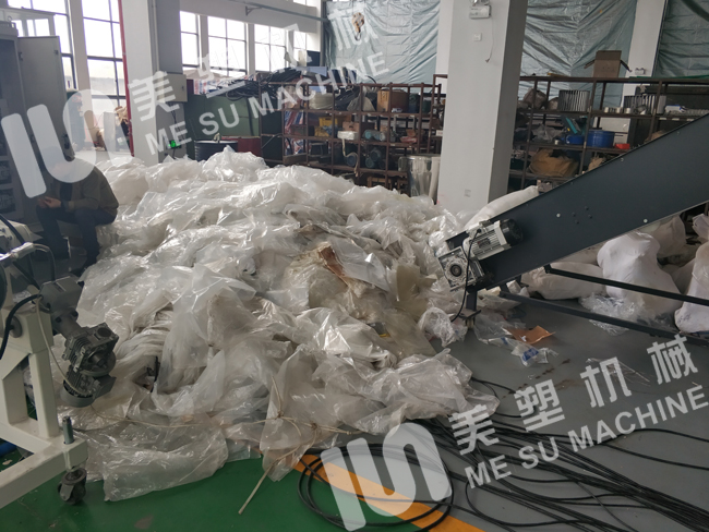 為什么選擇美塑機(jī)械的PE薄膜清洗線？
